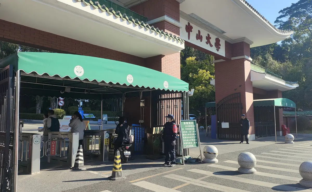 MX220 Mini 5-Axis CNC Machining Center